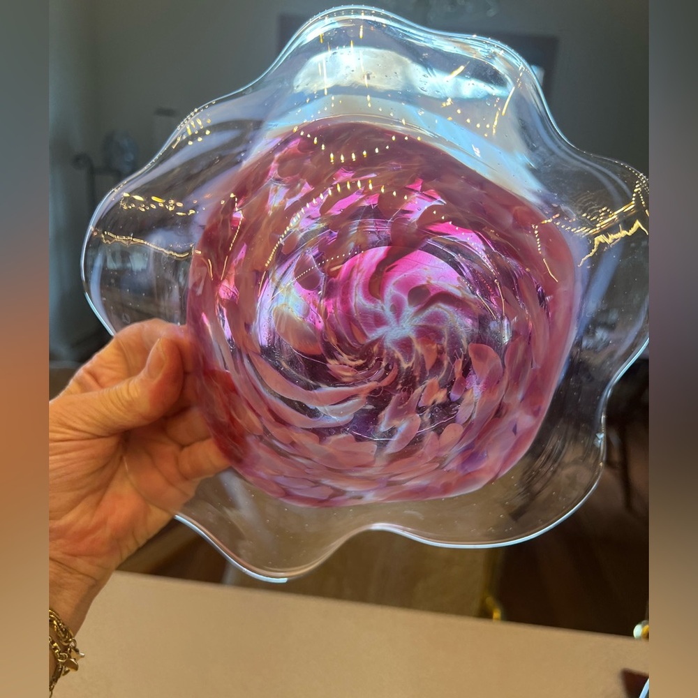 Murano Pink and Clear Swirl Glass Art bowl. Beautiful no chips - Picture 2 of 9